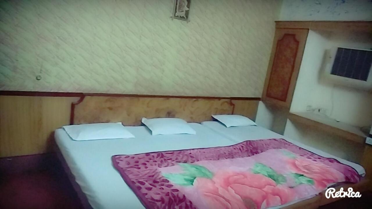 New Crown Hotel Индаур Экстерьер фото